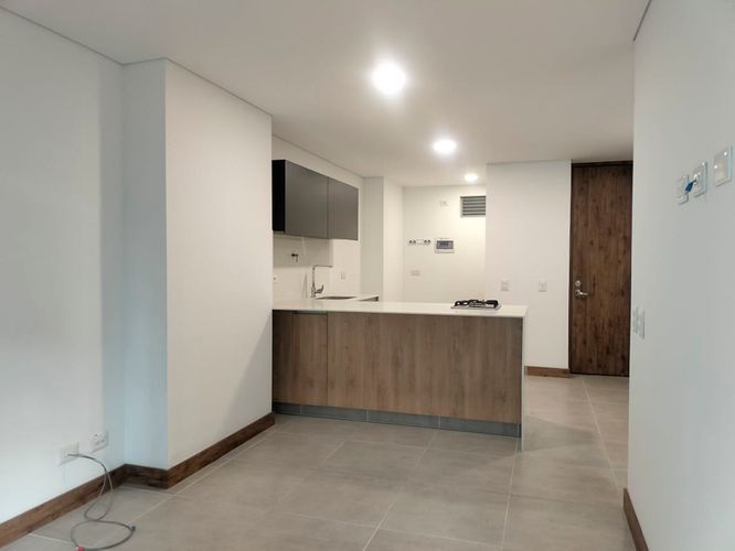 Apartamento de 1 alcoba en arriendo en El Poblado, Medellín, 48 m² · foto 3 de 14