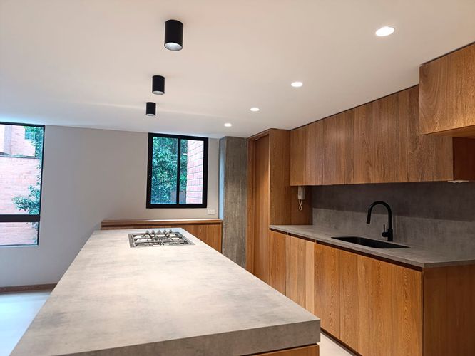 Apartamento de 3 alcobas en venta en El Poblado, Medellín, 165 m² · foto 4 de 20