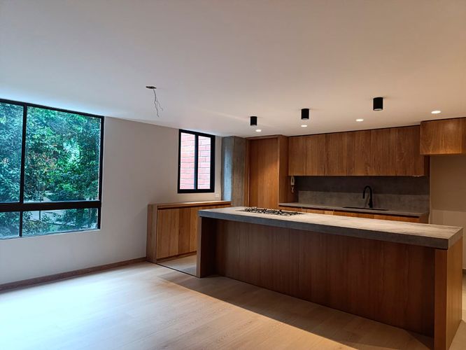 Apartamento de 3 alcobas en venta en El Poblado, Medellín, 165 m² · foto 6 de 20