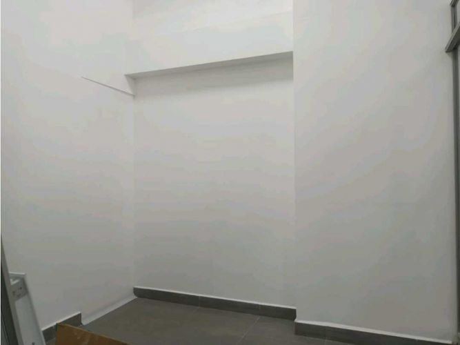 Bodega en arriendo en Prado, Bello, 240 m² · foto 9 de 14