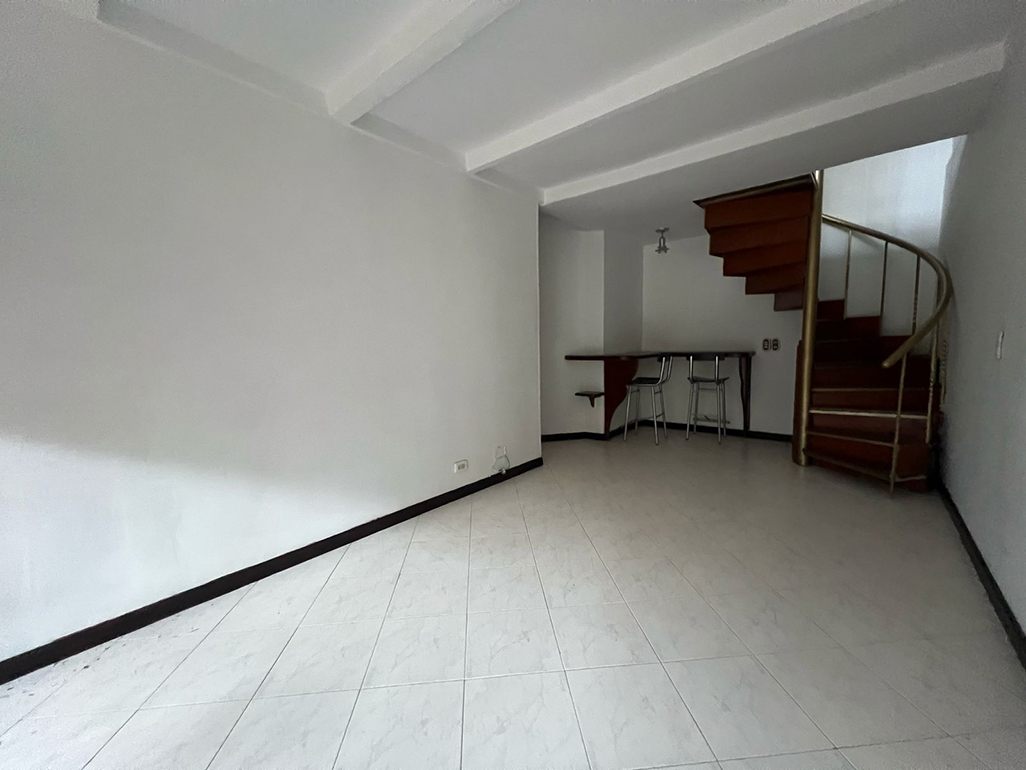 Apartamento en venta en Los Naranjos, Envigado · foto 4 de 16