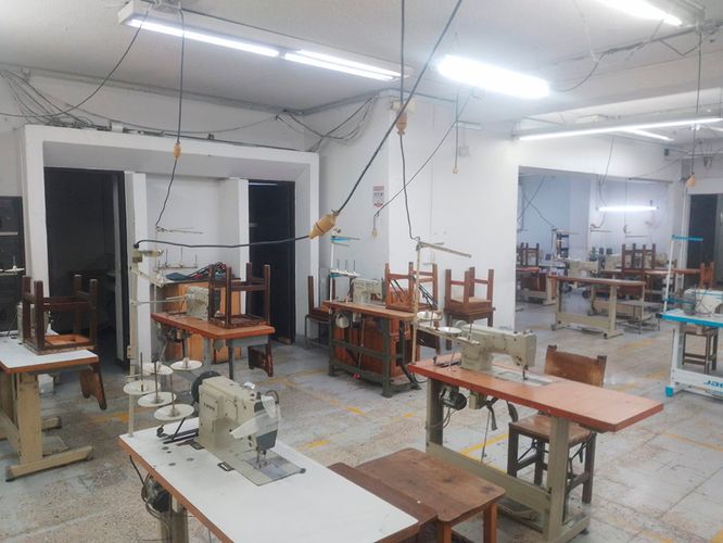 Bodega en arriendo en Laureles, Medellín, 250 m² · foto 9 de 15