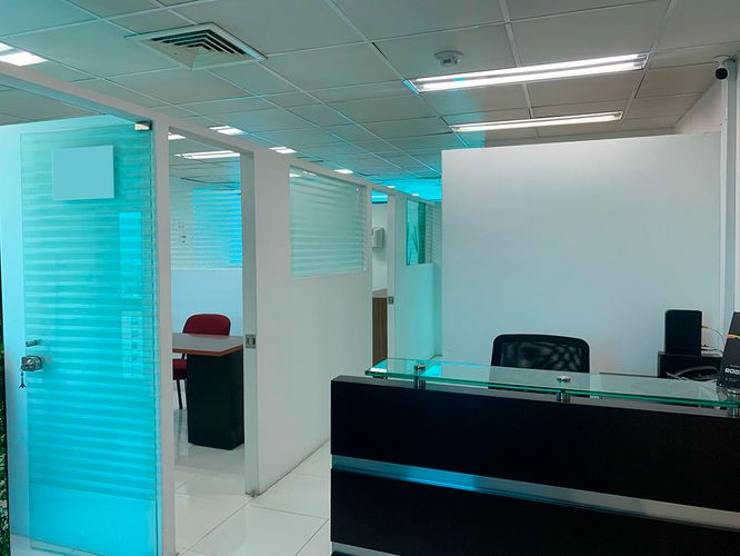 Oficina en arriendo en El Poblado, Medellín, 62 m² · foto 4 de 9