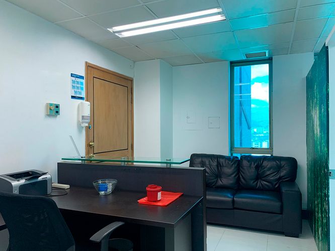Oficina en arriendo en El Poblado, Medellín, 62 m² · foto 6 de 9