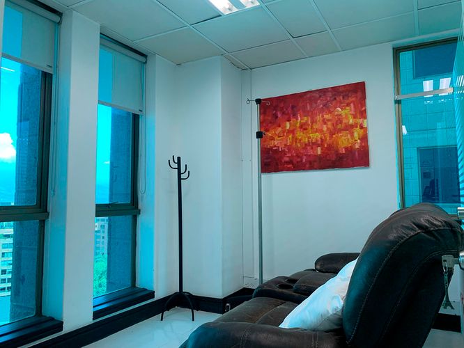Oficina en arriendo en El Poblado, Medellín, 62 m² · foto 7 de 9