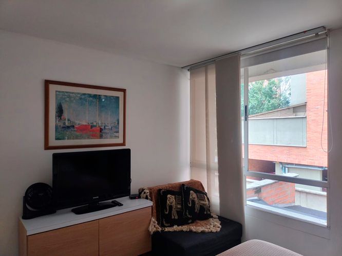 Apartamento de 1 alcoba en arriendo en El Poblado, Medellín, 57 m² · foto 3 de 13