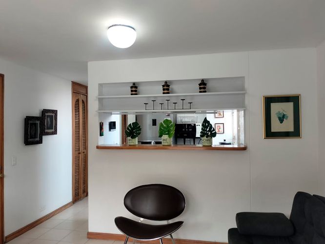 Apartamento de 1 alcoba en arriendo en El Poblado, Medellín, 57 m² · foto 6 de 13