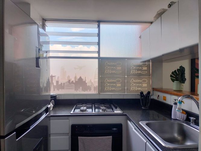Apartamento de 1 alcoba en arriendo en El Poblado, Medellín, 57 m² · foto 9 de 13