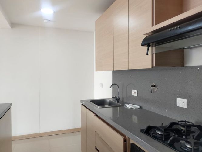Apartamento de 3 alcobas en arriendo en Otraparte, Envigado, 96 m² · foto 4 de 18
