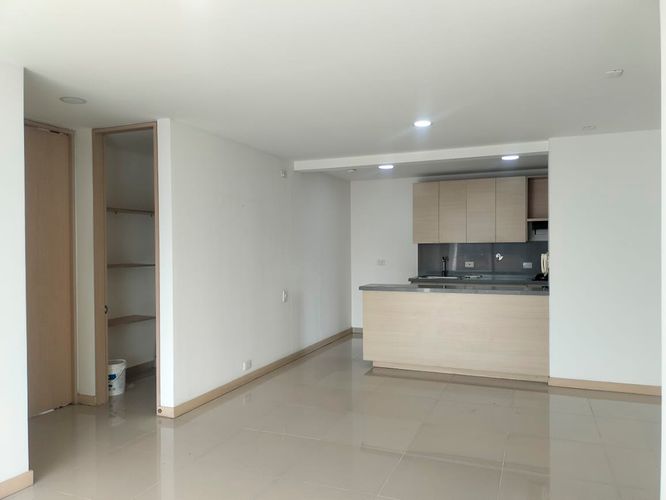 Apartamento de 3 alcobas en arriendo en Otraparte, Envigado, 96 m² · foto 7 de 18