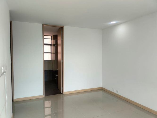 Apartamento de 3 alcobas en arriendo en Otraparte, Envigado, 96 m² · foto 10 de 18