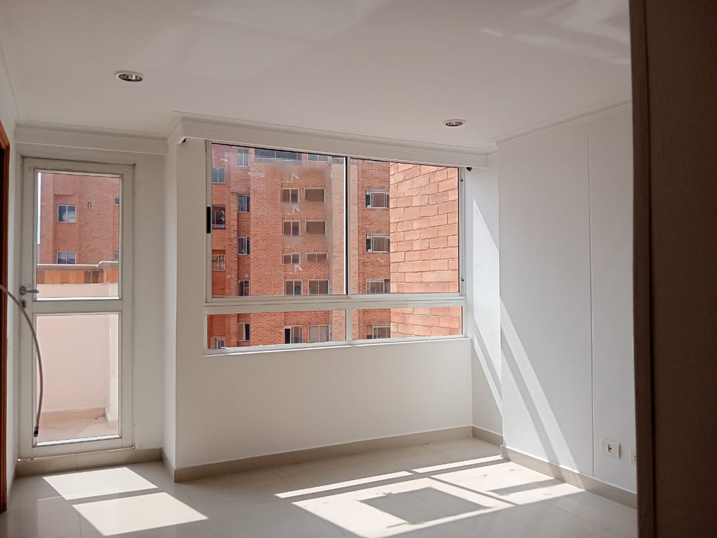 Apartamento en arriendo en Laureles, Medellín · foto 5 de 20