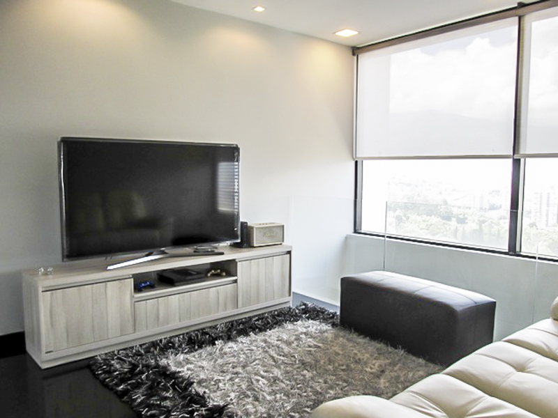 Apartamento en arriendo en El Poblado, Medellín · foto 3 de 15
