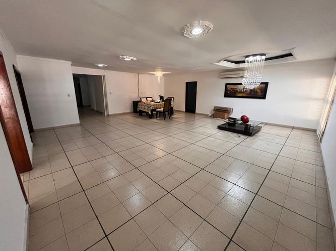 Casa de 5 alcobas en venta en Riomar, Barranquilla, 520 m² · foto 4 de 24
