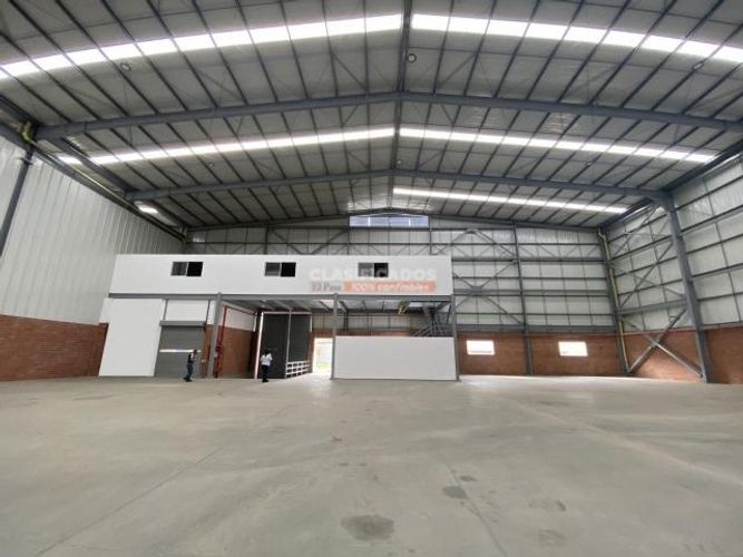 Bodega en arriendo en Arroyohondo, Yumbo, 750 m² · foto 4 de 15