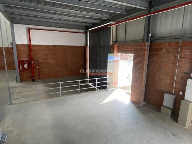 Bodega en arriendo en Arroyohondo, Yumbo, 750 m² · foto 7 de 15
