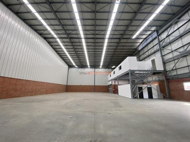 Bodega en arriendo en Arroyohondo, Yumbo, 750 m² · foto 14 de 15