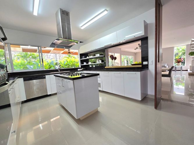 Casa de 5 alcobas en venta en Pance Alto, Cali, 318 m² · foto 7 de 24