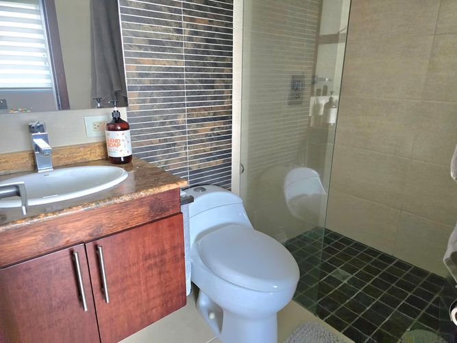 Casa de 5 alcobas en venta en Pance Alto, Cali, 318 m² · foto 16 de 24