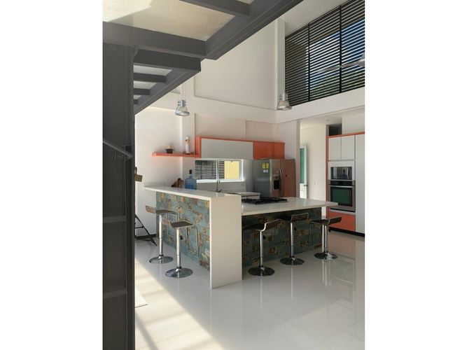 Casa de 4 alcobas en venta en Piamonte, Girardot, 516 m² · foto 10 de 24