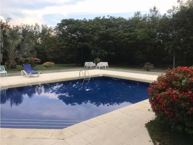 Casa de 4 alcobas en venta en Piamonte, Girardot, 516 m² · foto 17 de 24