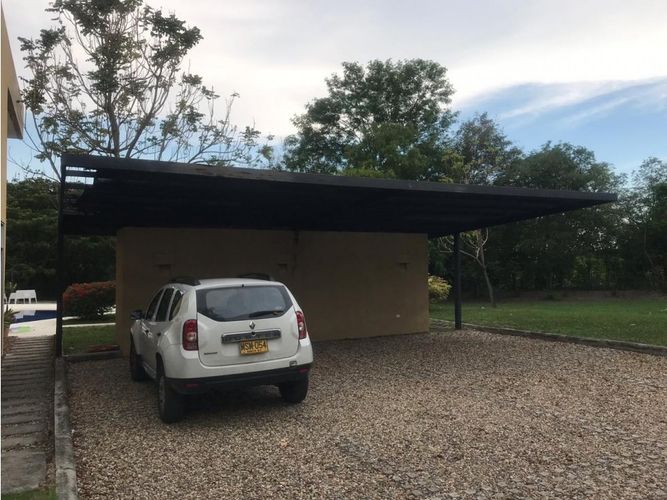 Casa de 4 alcobas en venta en Piamonte, Girardot, 516 m² · foto 21 de 24