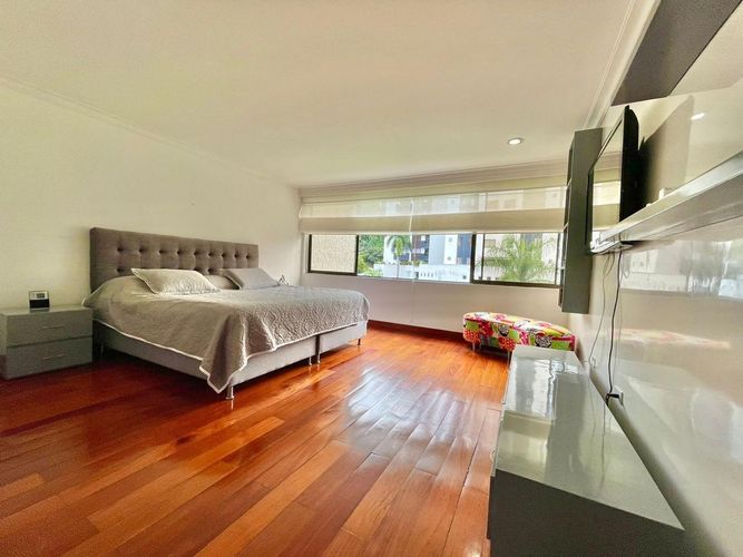 Apartamento de 4 alcobas en venta en Los Balsos, Medellín, 440 m² · foto 23 de 24