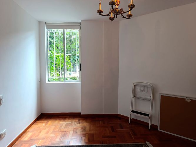 Apartamento de 2 alcobas en venta en El Poblado, Medellín, 93 m² · foto 17 de 20