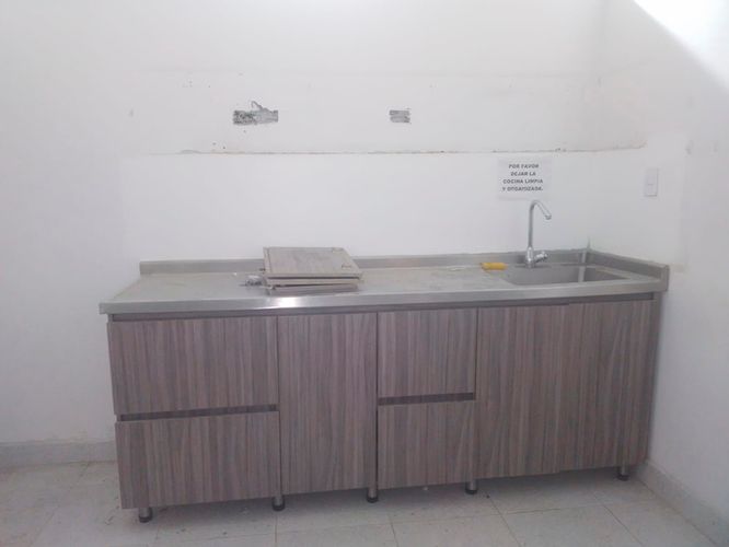 Bodega en arriendo en El Poblado, Medellín, 450 m² · foto 13 de 16