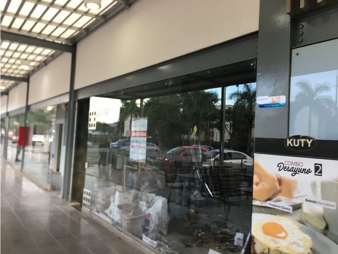 Local en arriendo en El Gran Limonar Cataya, Cali, 52 m² · foto 10 de 14