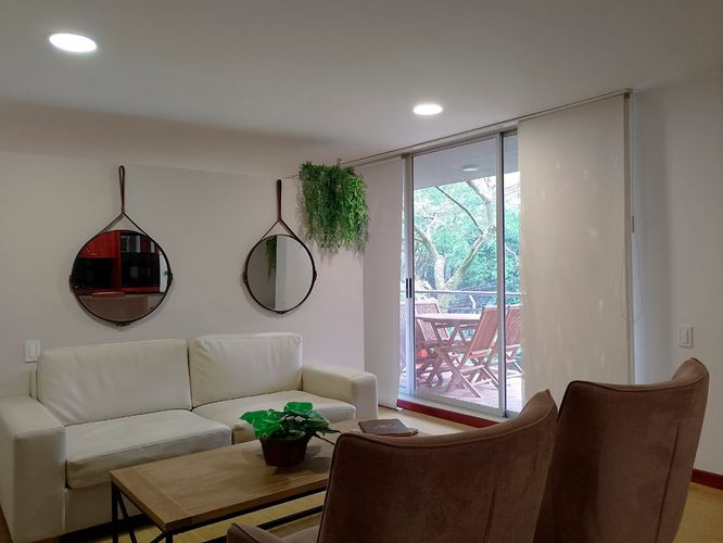 Apartamento de 1 alcoba en arriendo en El Poblado, Medellín, 78 m² · foto 2 de 17