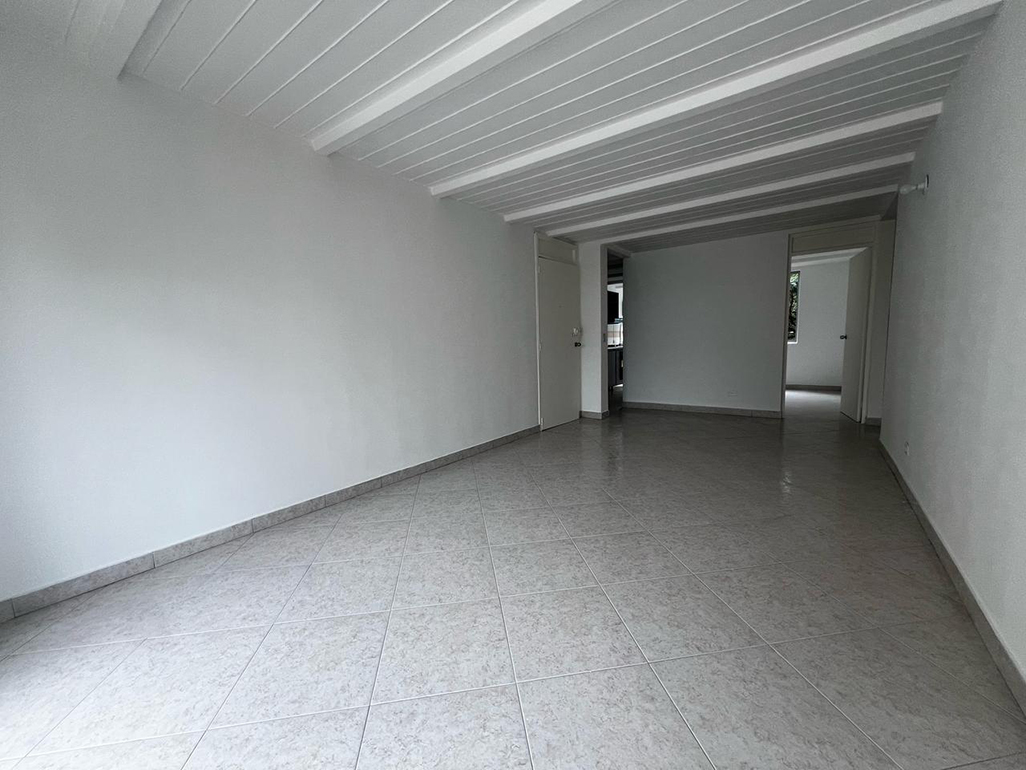 Apartamento en arriendo en Urbanizacion Milan Condominio Iv, Envigado · foto 10 de 14
