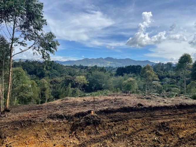 Lote en venta en El Porvenir, Rionegro, 3163 m² · foto 2 de 5