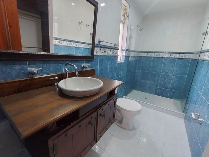 Casa de 5 alcobas en venta en El Castillo, Jamundí, 250 m² · foto 8 de 17