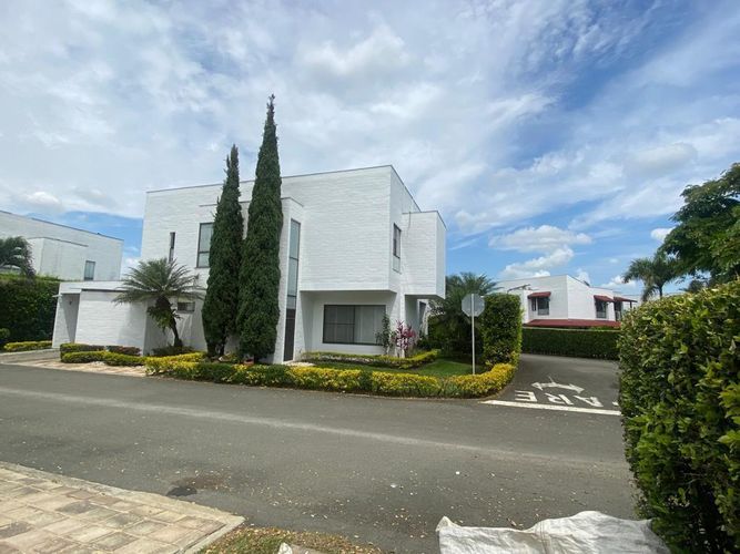 Casa de 4 alcobas en venta en La Morada, Jamundí, 224 m² · foto 9 de 24