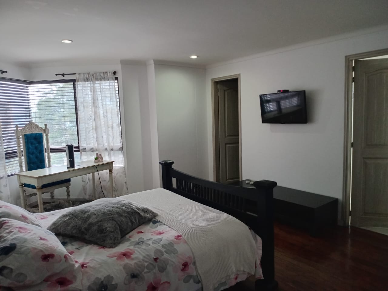Apartamento en arriendo en Los Balsos, Medellín · foto 8 de 20