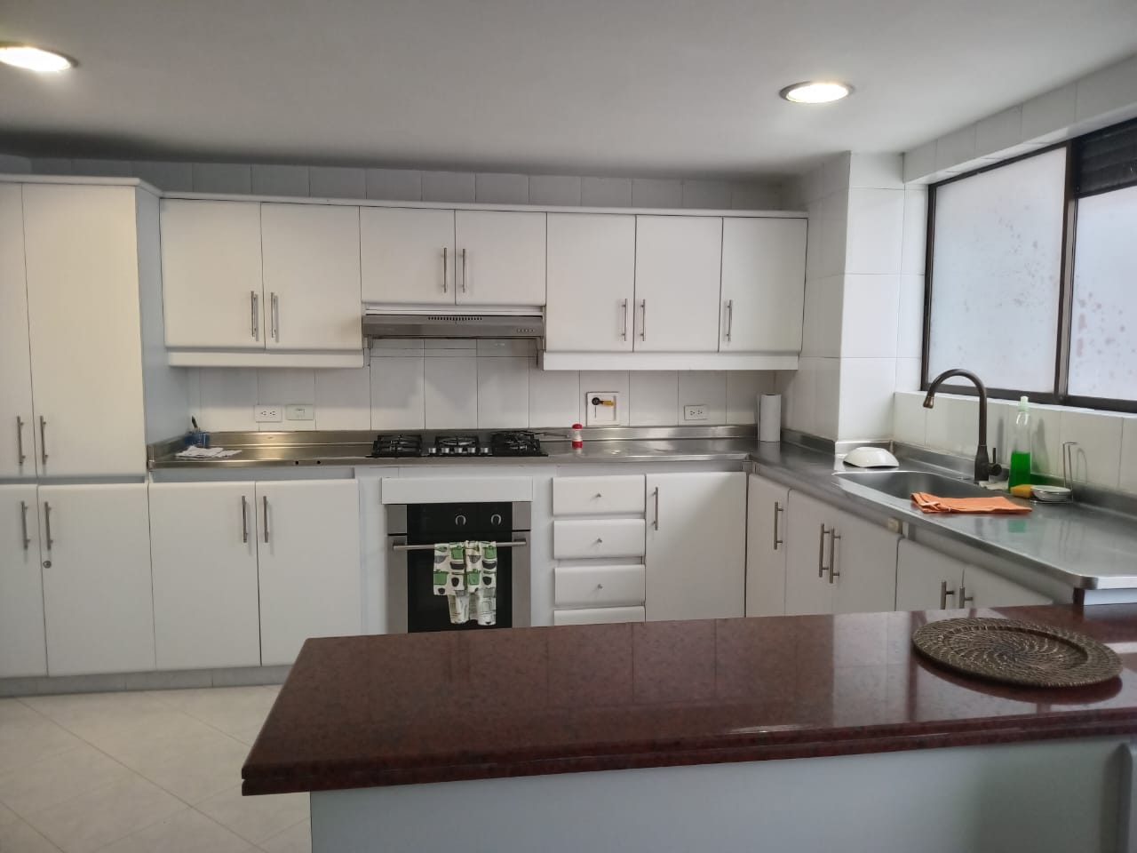 Apartamento en arriendo en Los Balsos, Medellín · foto 9 de 20