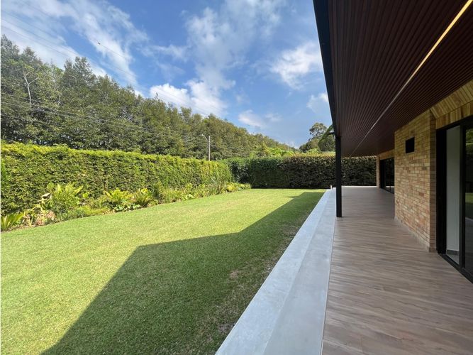 Casa en venta en Llano Grande, Rionegro, 430 m² · foto 13 de 13