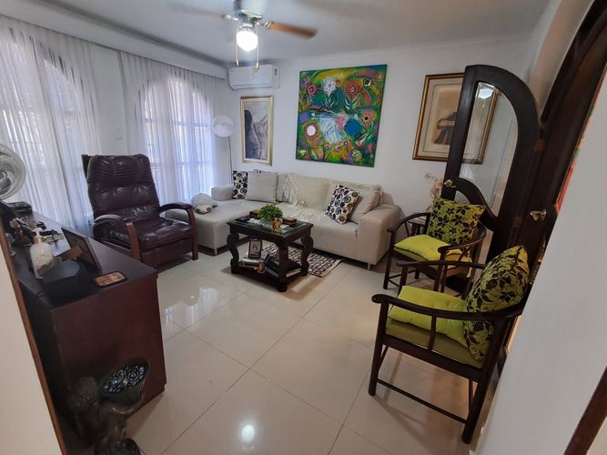 Casa de 3 alcobas en venta en Altos De Riomar, Barranquilla, 277 m² · foto 3 de 22