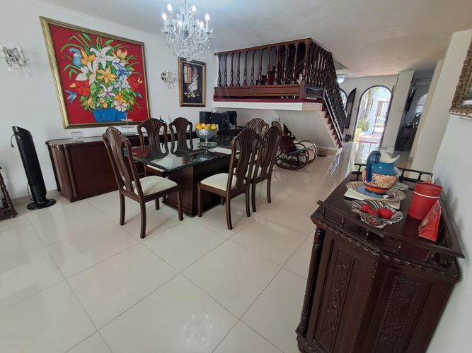 Casa de 3 alcobas en venta en Altos De Riomar, Barranquilla, 277 m² · foto 4 de 22