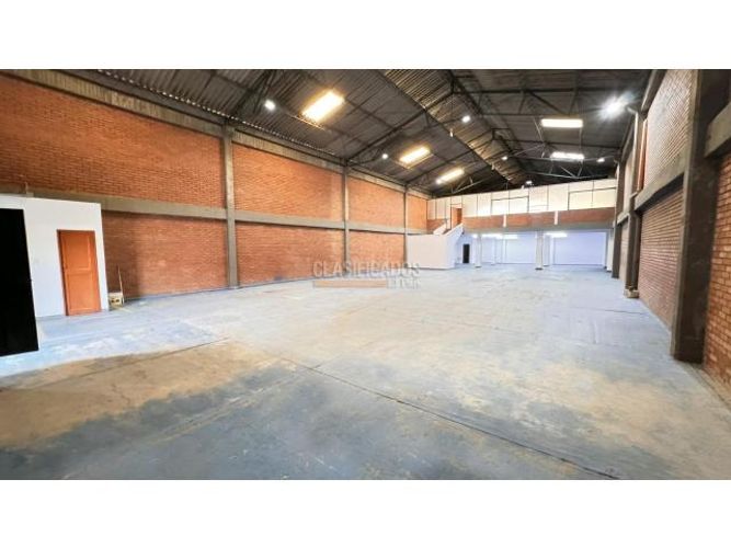 Bodega en arriendo en Zona Industrial, Yumbo, 714 m² · foto 12 de 15