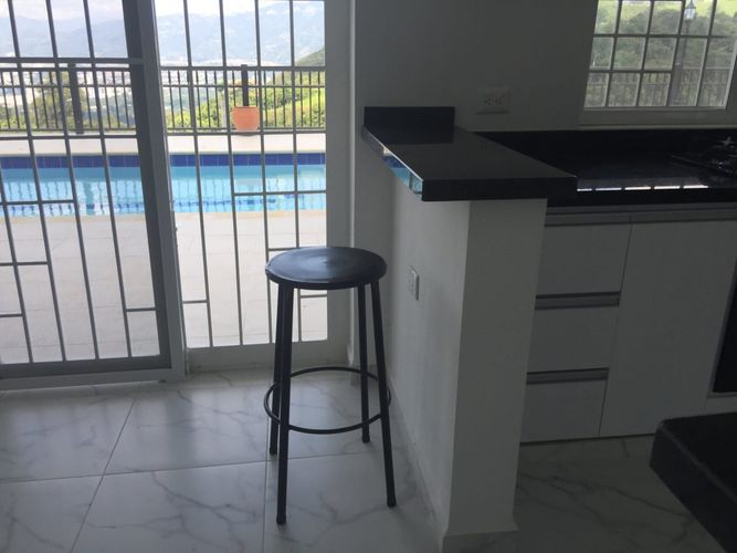 Casa de 5 alcobas en venta en Ruitoque Alto, Piedecuesta, 500 m² · foto 17 de 24