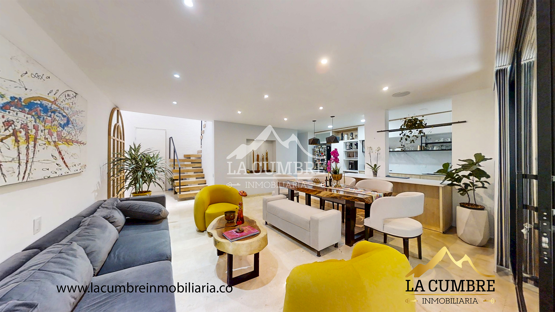 Casa en arriendo en El Tesoro, Medellín · foto 2 de 21