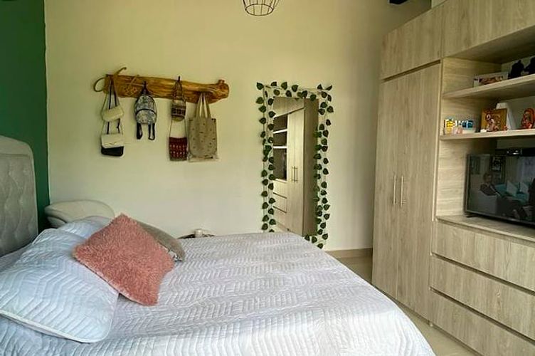 Casa de 3 alcobas en venta en Quintas Del Palmar, Envigado, 300 m² · foto 10 de 17