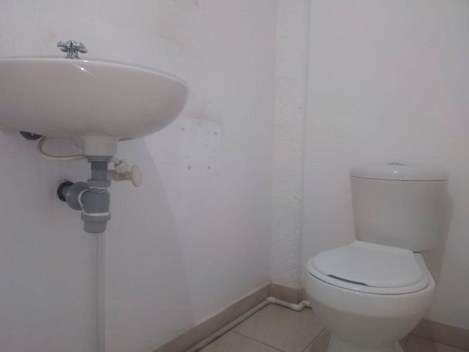 Bodega en arriendo en El Chagualo, Medellín, 500 m² · foto 19 de 20
