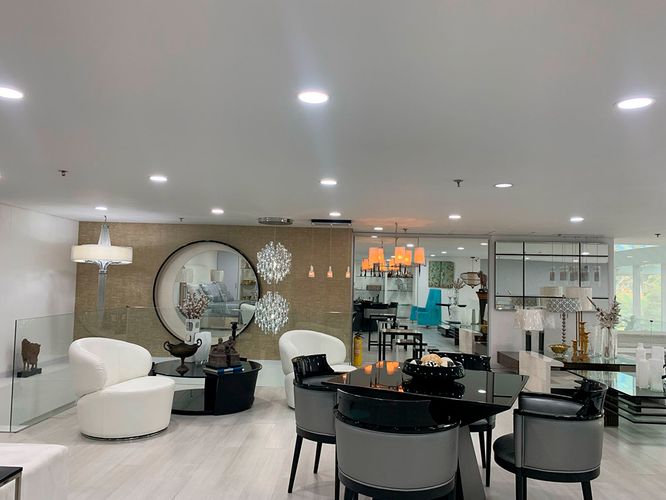 Local en arriendo en El Poblado, Medellín, 260 m² · foto 4 de 9