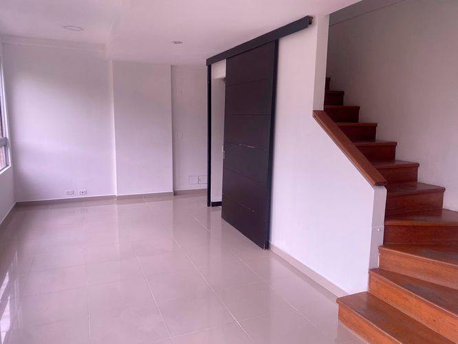 Oficina en arriendo en El Poblado, Medellín, 90 m² · foto 5 de 18