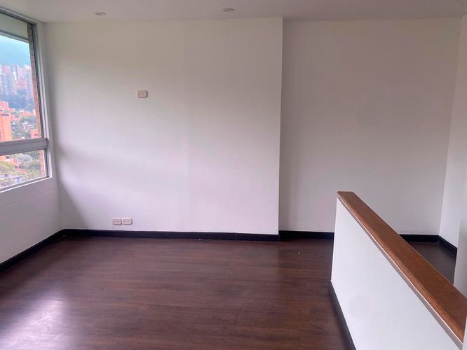 Oficina en arriendo en El Poblado, Medellín, 90 m² · foto 11 de 18