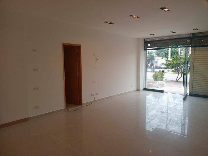 Local en venta en Entre Amigos, Sabaneta, 52 m² · foto 2 de 6