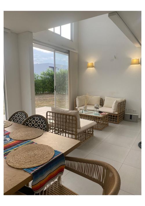 Casa en venta en Ricaurte, 100 m² · foto 18 de 24